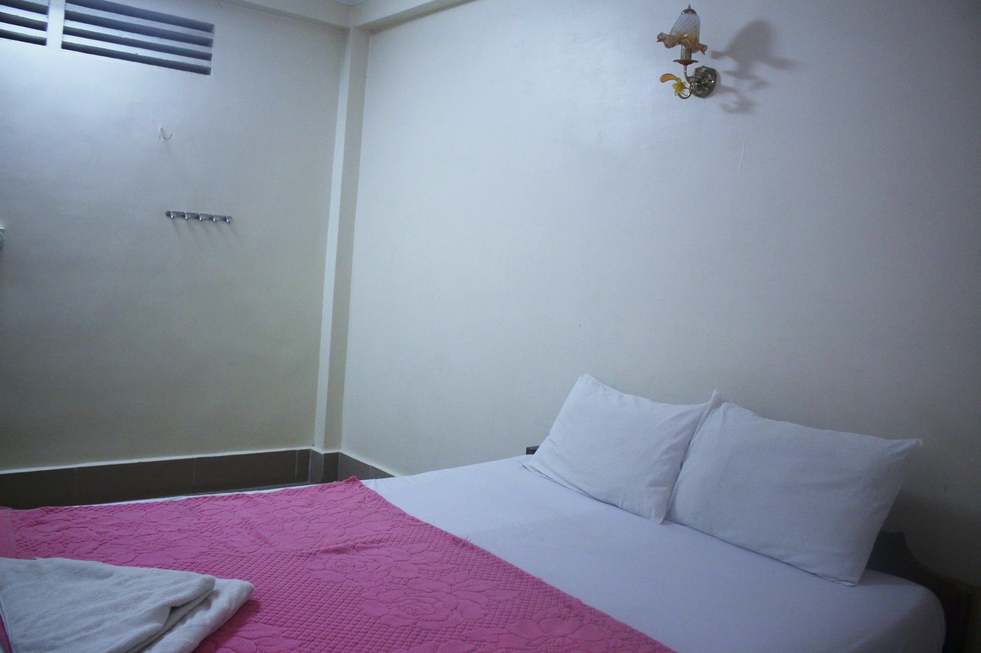 Shang Hai Guesthouse Battambang Exterior foto