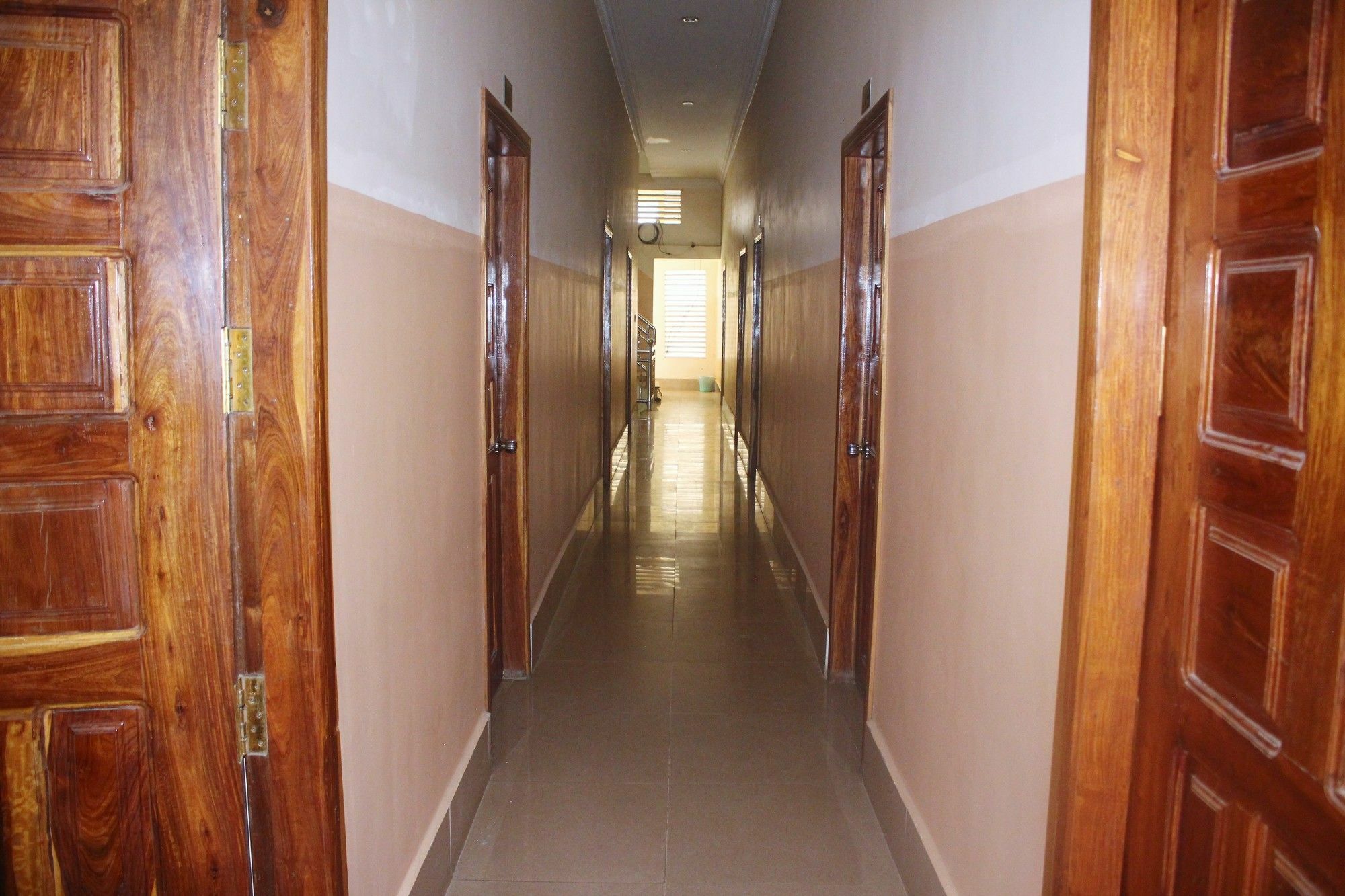 Shang Hai Guesthouse Battambang Exterior foto